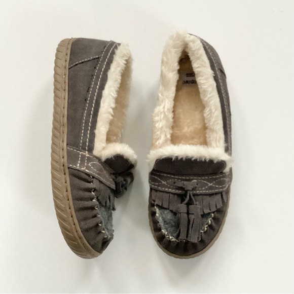 Earth Origins Shoes Nwt Earth Origins Grey Fur Lined Moccasin